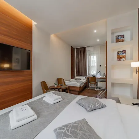 Passpartu Garni 4*